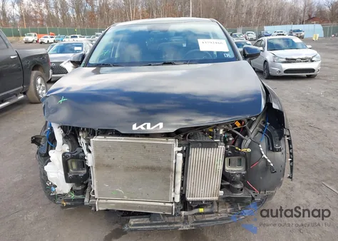 2023 Kia Sportage Hybrid Lx from USA, damaged, VIN KNDPUCAGXP7043181